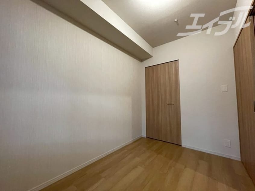 洋室4.5帖ございます スプランディッド本町東DUE