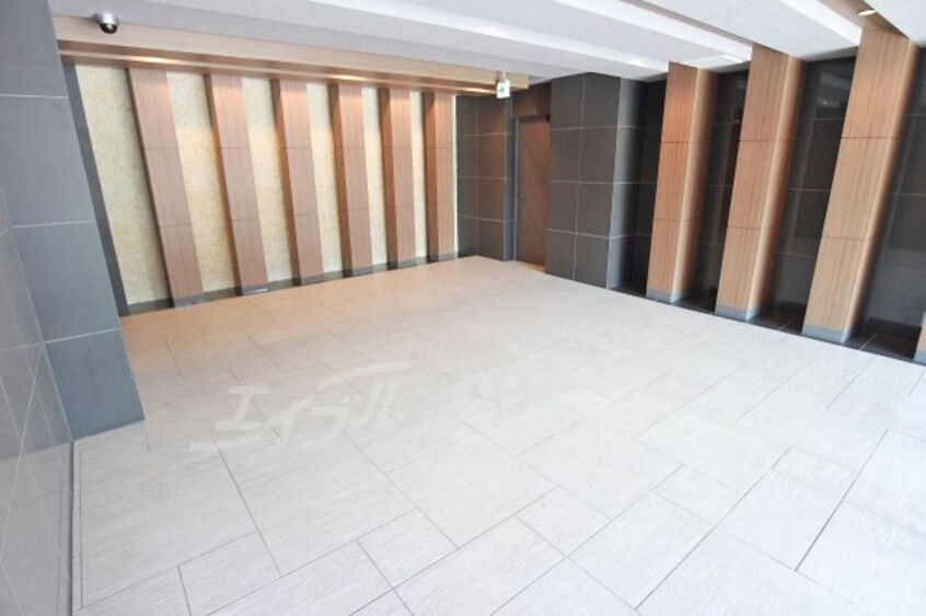  プレサンスブルーム東三国