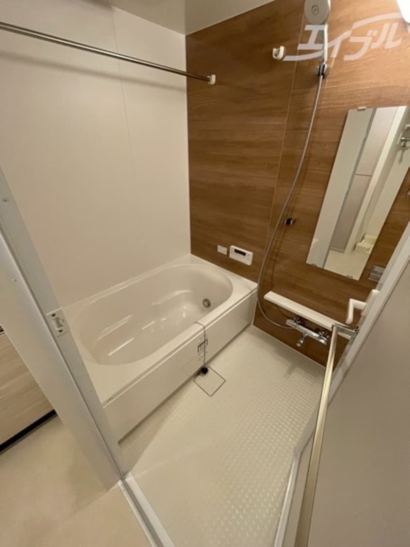  コンフォリア新大阪宮原Q