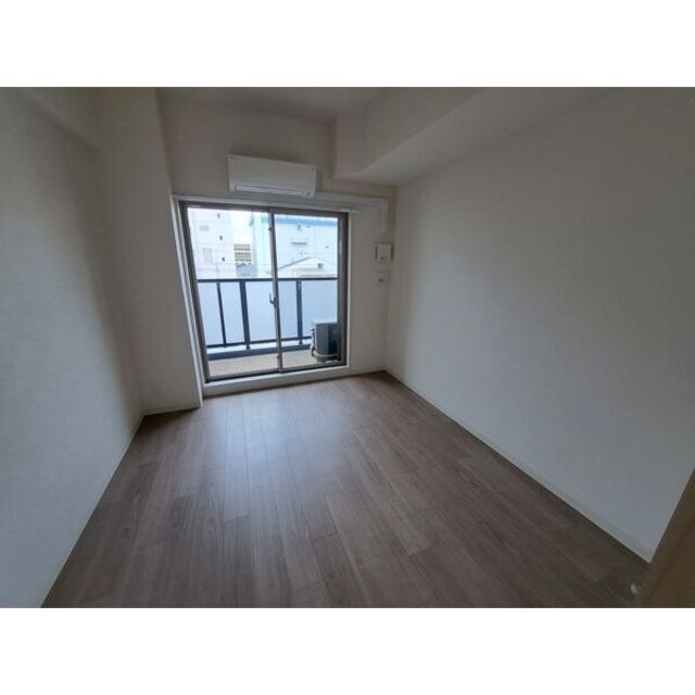  スプランディッド新大阪WEST