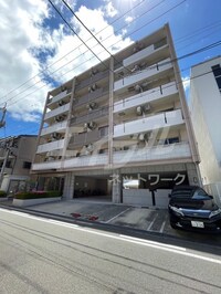 クリーデンス新大阪