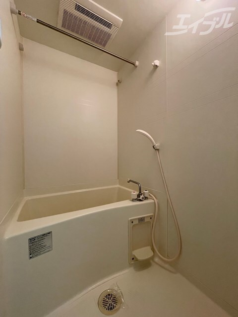  クリーデンス新大阪