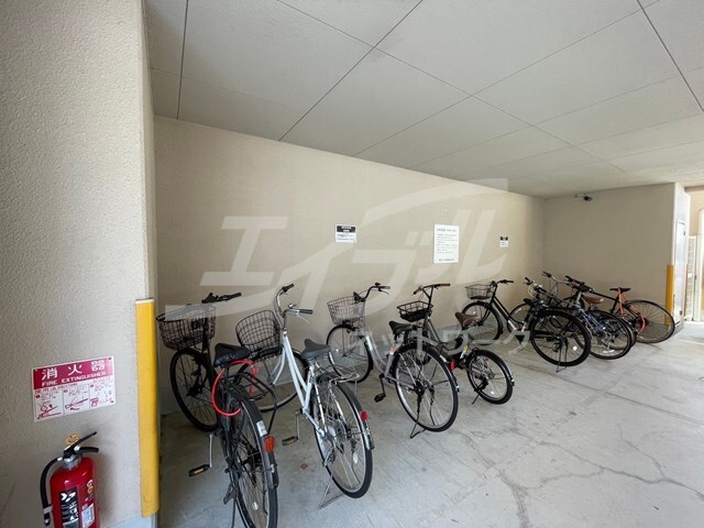  クリーデンス新大阪