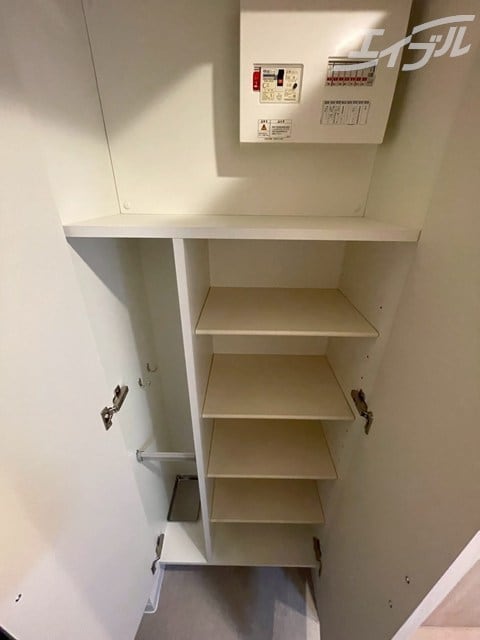 便利なシューズボックス付き エスリード ザ・イーストレジデンス大阪城