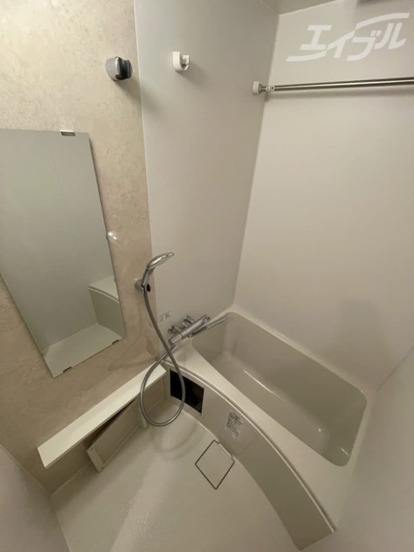 清潔感のあるバスルームです エスリード ザ・イーストレジデンス大阪城