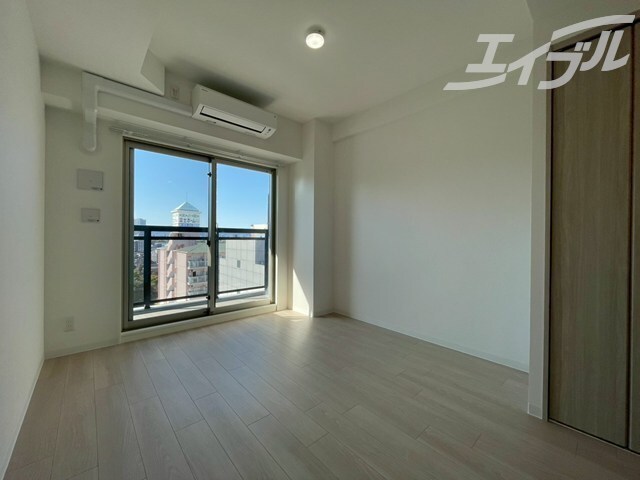 窓からの日差しにより明るいです！ ソルテラス本庄西クレアスト