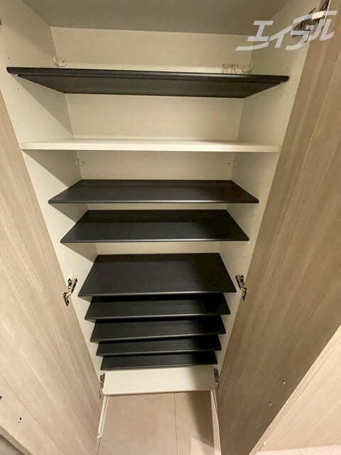 たくさん収納できるシューズボックス！ ソルテラス本庄西クレアスト