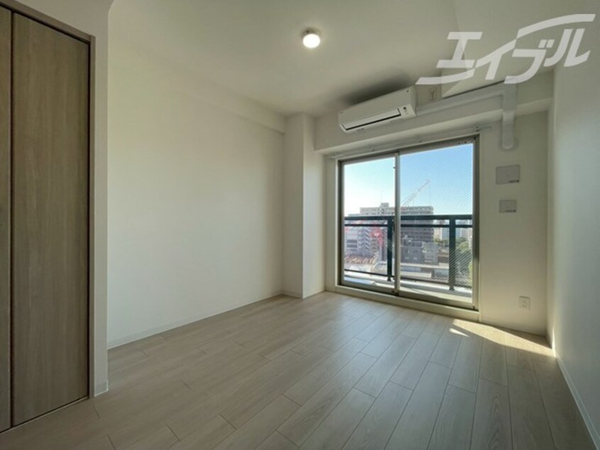 窓からの日差しにより明るいです！ ソルテラス本庄西クレアスト