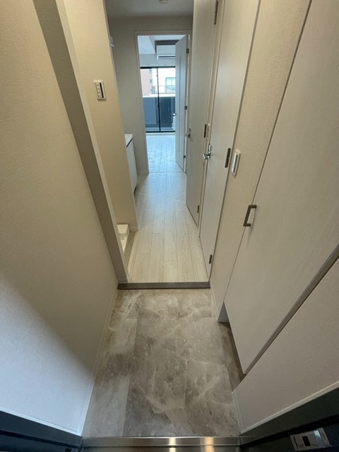 奥行のあるゆったりとした玄関です！ ワールドアイ大阪城EASTⅢ