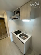 コンロ2口ございます。 ワールドアイ大阪城EASTⅢ