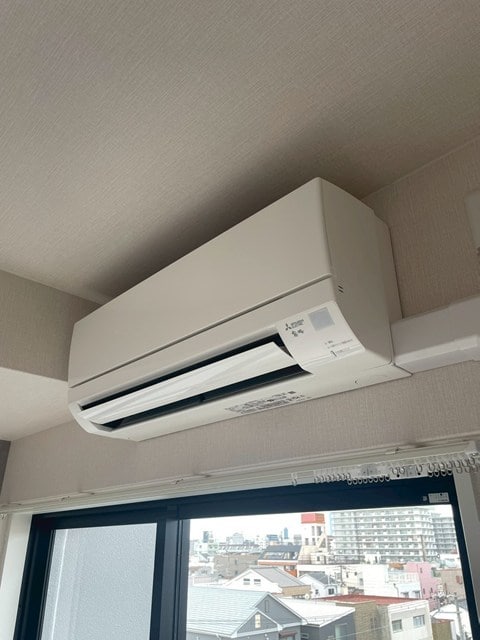 窓からの日差しにより明るいです！ ワールドアイ大阪城EASTⅢ