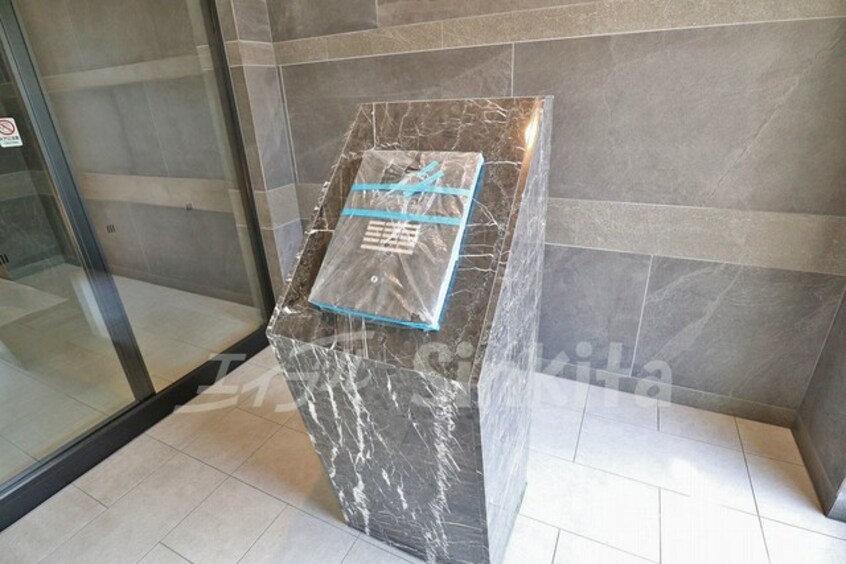  プレサンス東三国エンブレイス