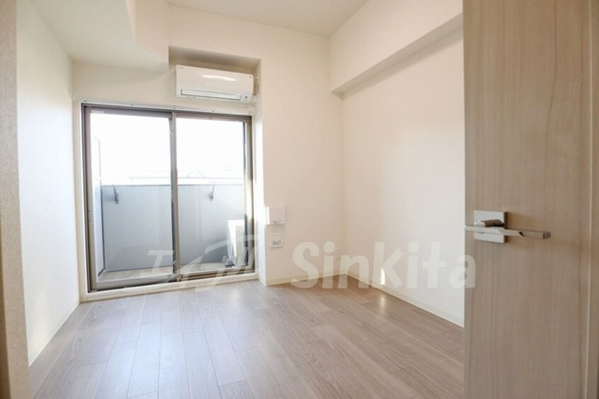  プレサンス東三国エンブレイス