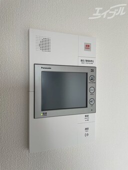 安心のモニター付きインターホン！