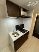 建具は木目調のオシャレなデザインです！ スワンズシティ大阪クレアスト