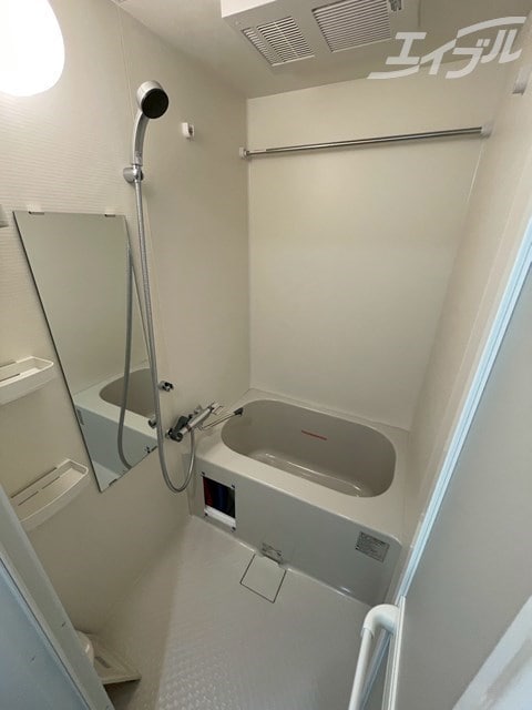 浴室乾燥、暖房付きのお風呂です！ スワンズシティ大阪クレアスト