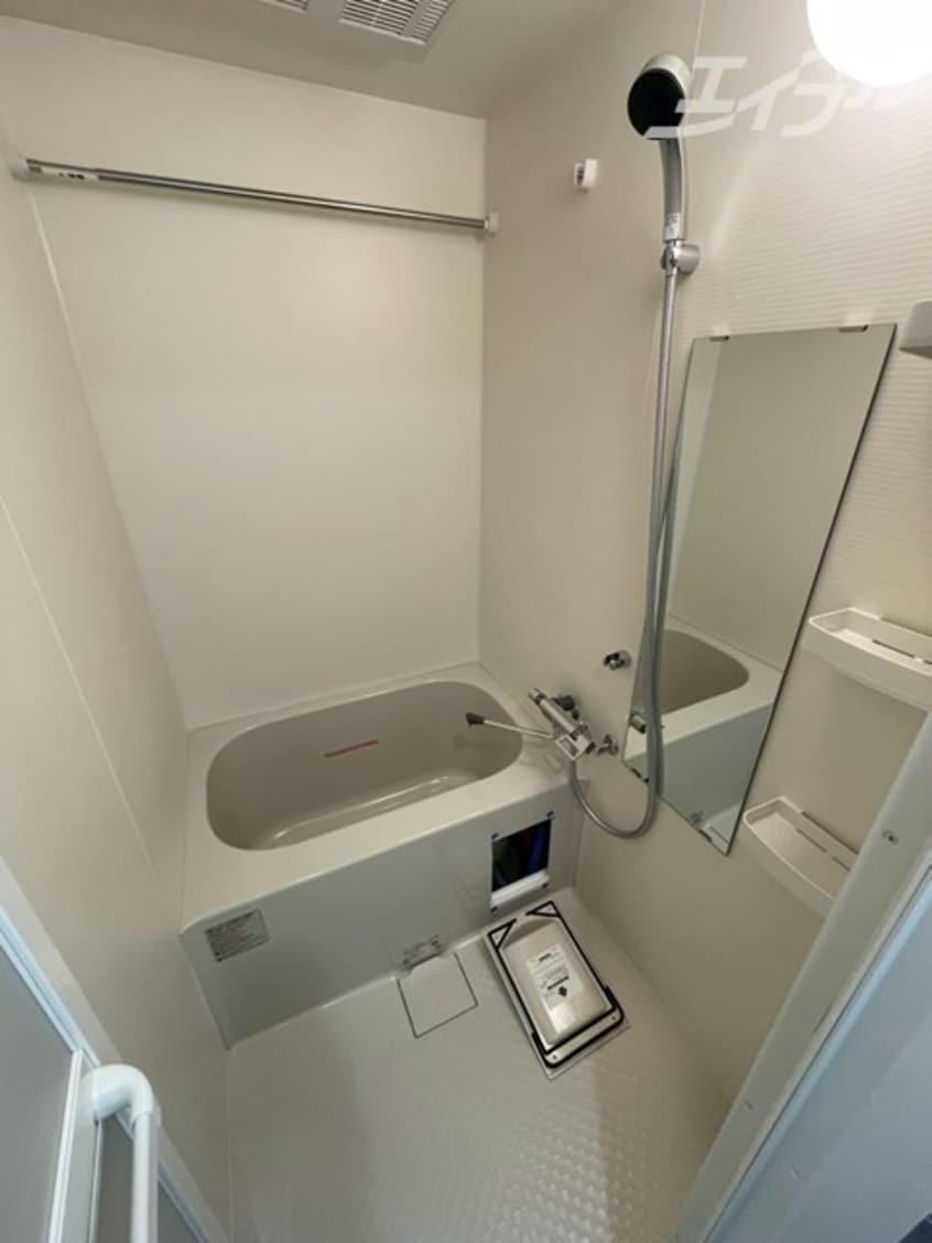 浴室乾燥、暖房付きのお風呂です！ スワンズシティ大阪クレアスト