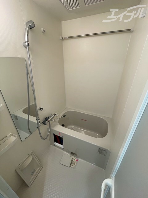 浴室乾燥、暖房付きのお風呂です！ スワンズシティ大阪クレアスト