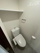 ウォシュレット付き暖房便座！収納棚もあります！ スワンズシティ大阪クレアスト