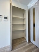 便利な収納スペースです ルフォンプログレ南森町