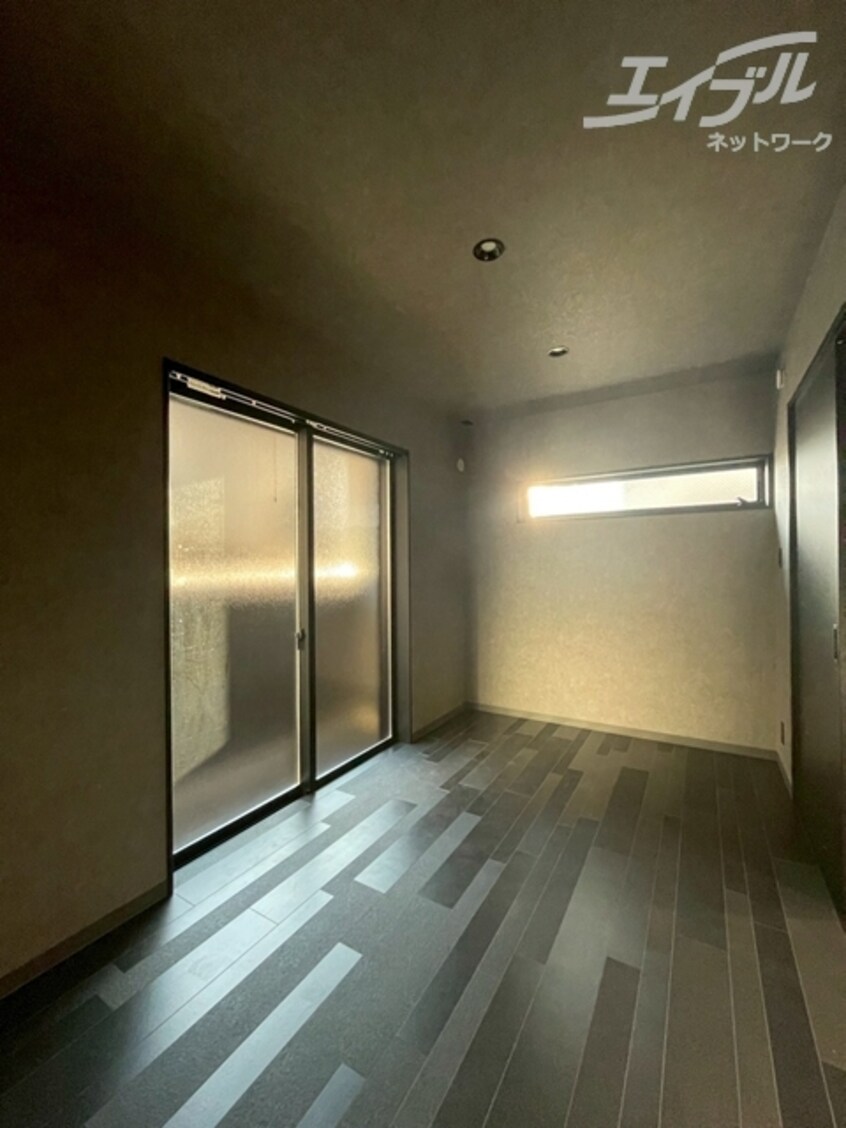  Jinパレス井高野