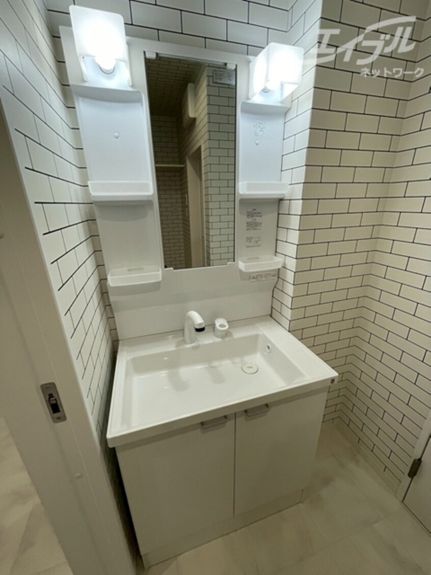  Jinパレス井高野