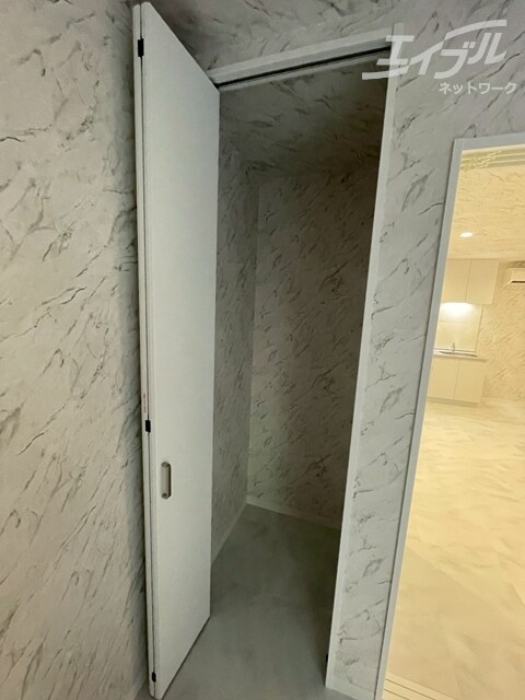  Jinパレス井高野