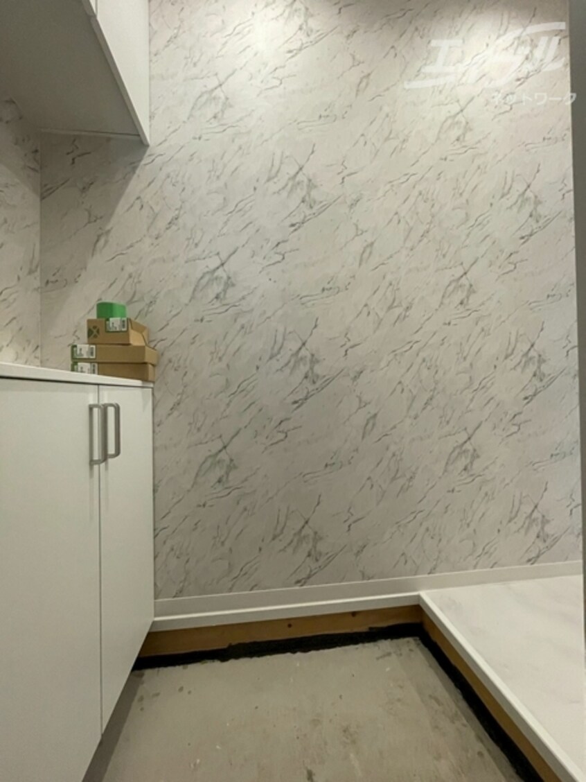  Jinパレス井高野