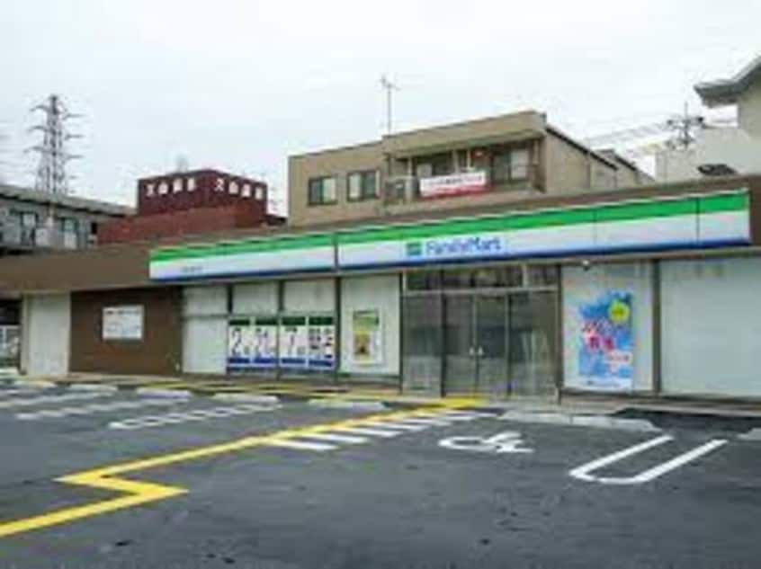 ファミリーマート井高野駅前店(コンビニ)まで230m※ファミリーマート井高野駅前店 Jinパレス井高野
