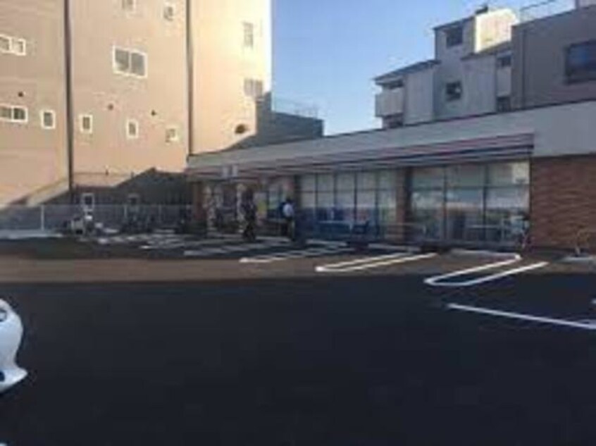 セブンイレブン大阪菅原2丁目店(コンビニ)まで163m※セブンイレブン大阪菅原2丁目店 Serie東淀川