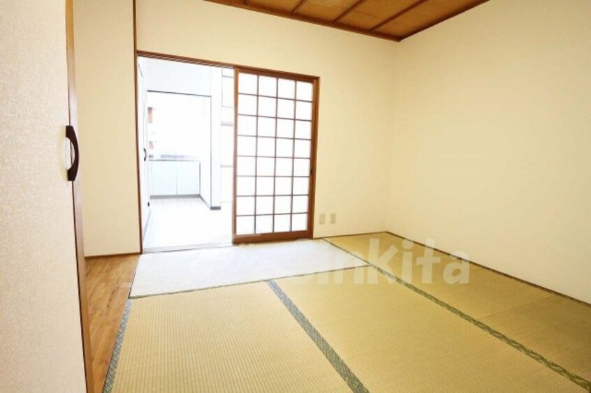  西三国3丁目貸家