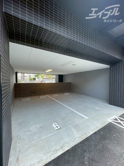  アドバンス大阪ビヤン