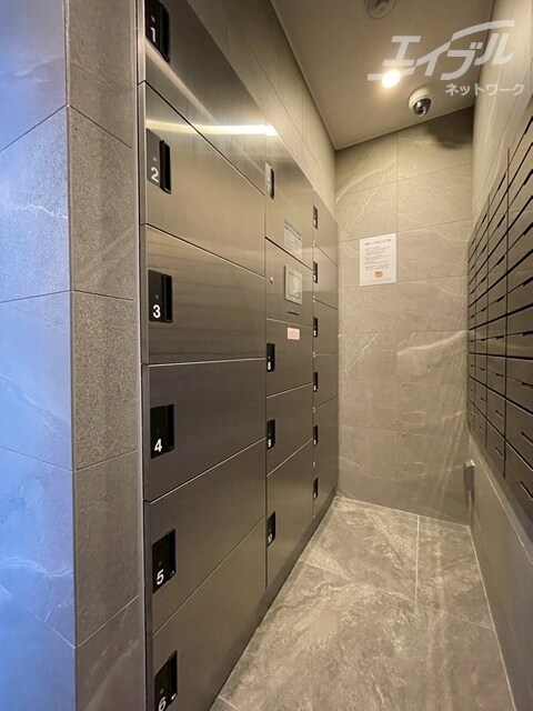  アドバンス大阪ビヤン