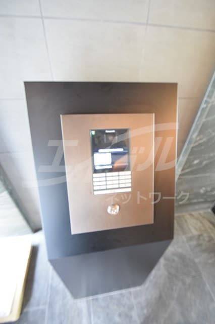 セキュリティ プレサンス西中島南方セレスト