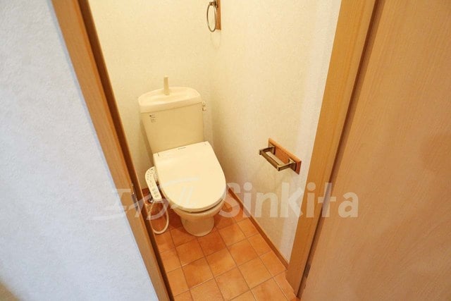  ネイクレスト三国本町