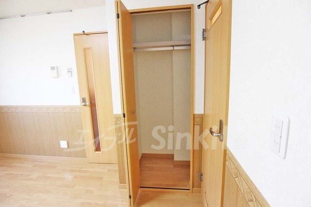  ネイクレスト三国本町