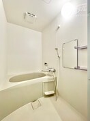  グランエクラ加島II