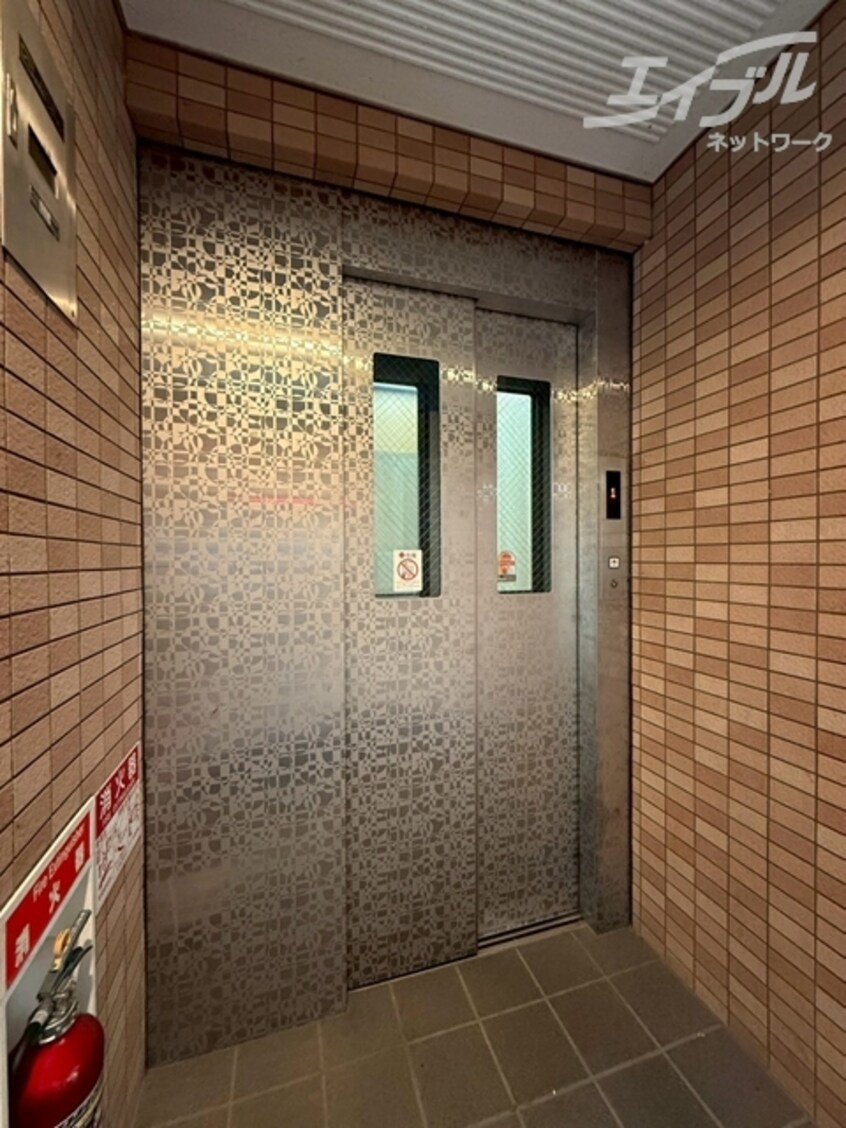  メゾンラリーブ