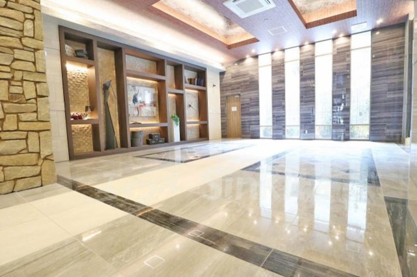 ロビー パークフラッツ東三国