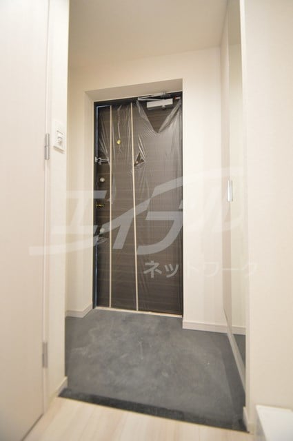  プレサンスOSAKA西中島リエゾン