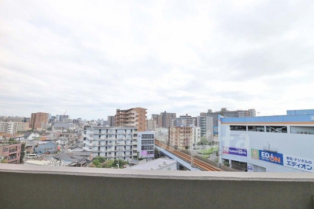 展望 ウィスタリア三国