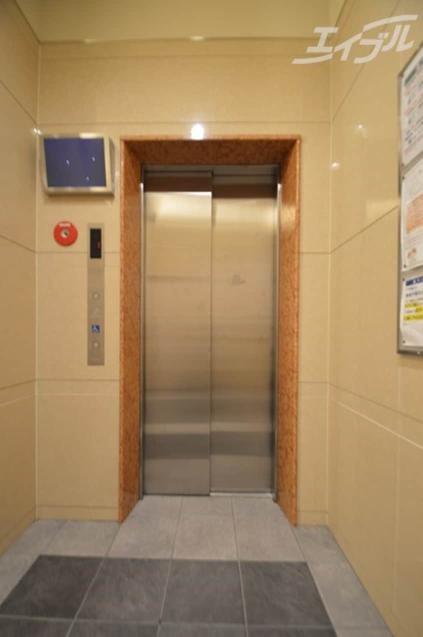  エスリード南森町