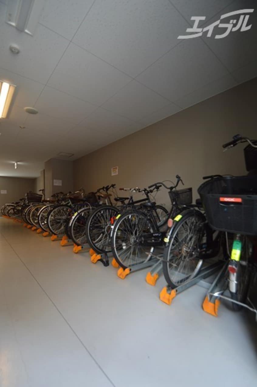  エスリード南森町