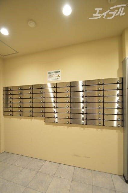  エスリード南森町