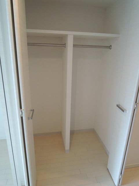  エスライズ御堂筋本町