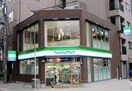 ファミリーマート西天満四丁目店(コンビニ)まで149m※ファミリーマート西天満四丁目店 ロータリー天神橋