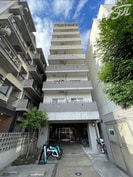 インベスト北梅田の外観