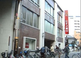 三菱東京UFJ銀行九条支店