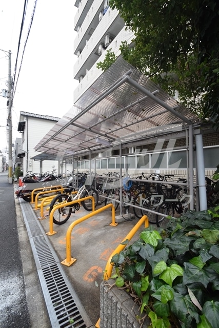  クリスタルコート６６