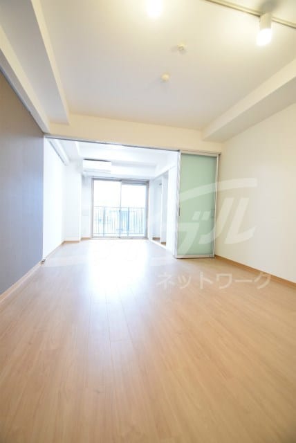  天満橋ケルスコートParkView